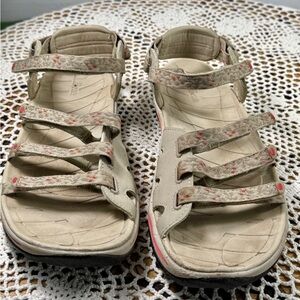 L.L. Bean Women Strappy Slingback Cream Floral Print Shoes Size 9M Sandals  3308